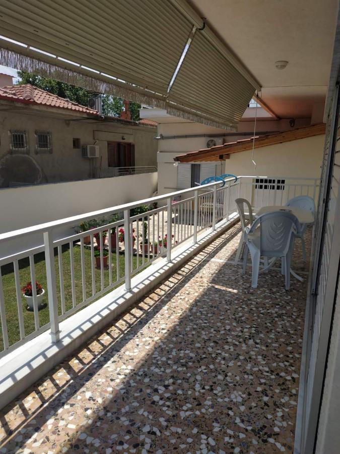 Anna'S House Apartment Vrasná Екстериор снимка